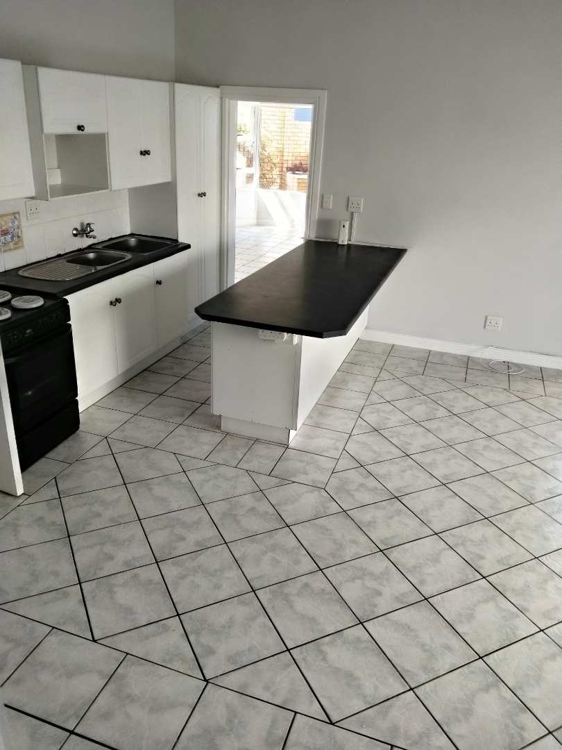 To Let 2 Bedroom Property for Rent in Reebok Western Cape